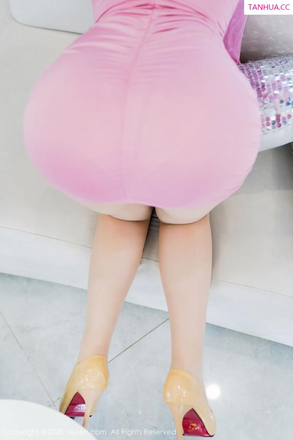 软软酱  [XiuRen]高清写真图 2020.09.04 No.2526 软软Roro第25张图片